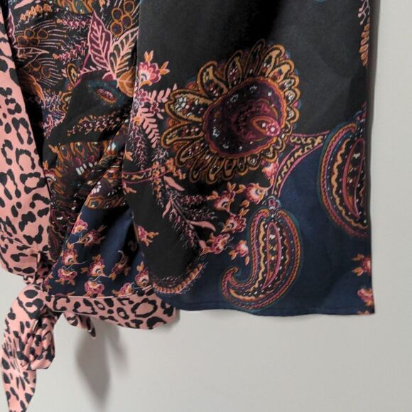 NWT Dress Barn Blouse   - Picture 3 of 6